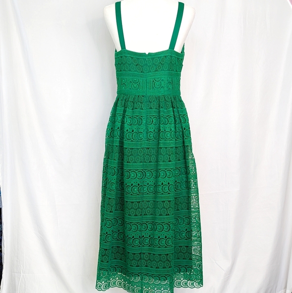 Antonio Melanie Ruth Lace Dress - Picture 4 of 11